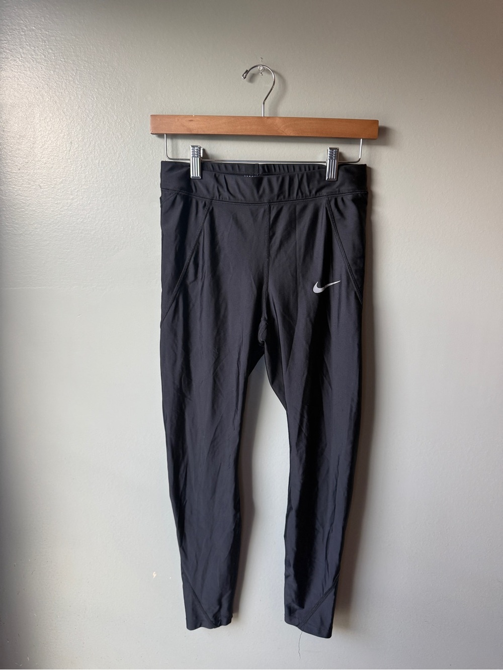 Nike Women’s Black Dri-FIT Running Athletic Leggings Medium